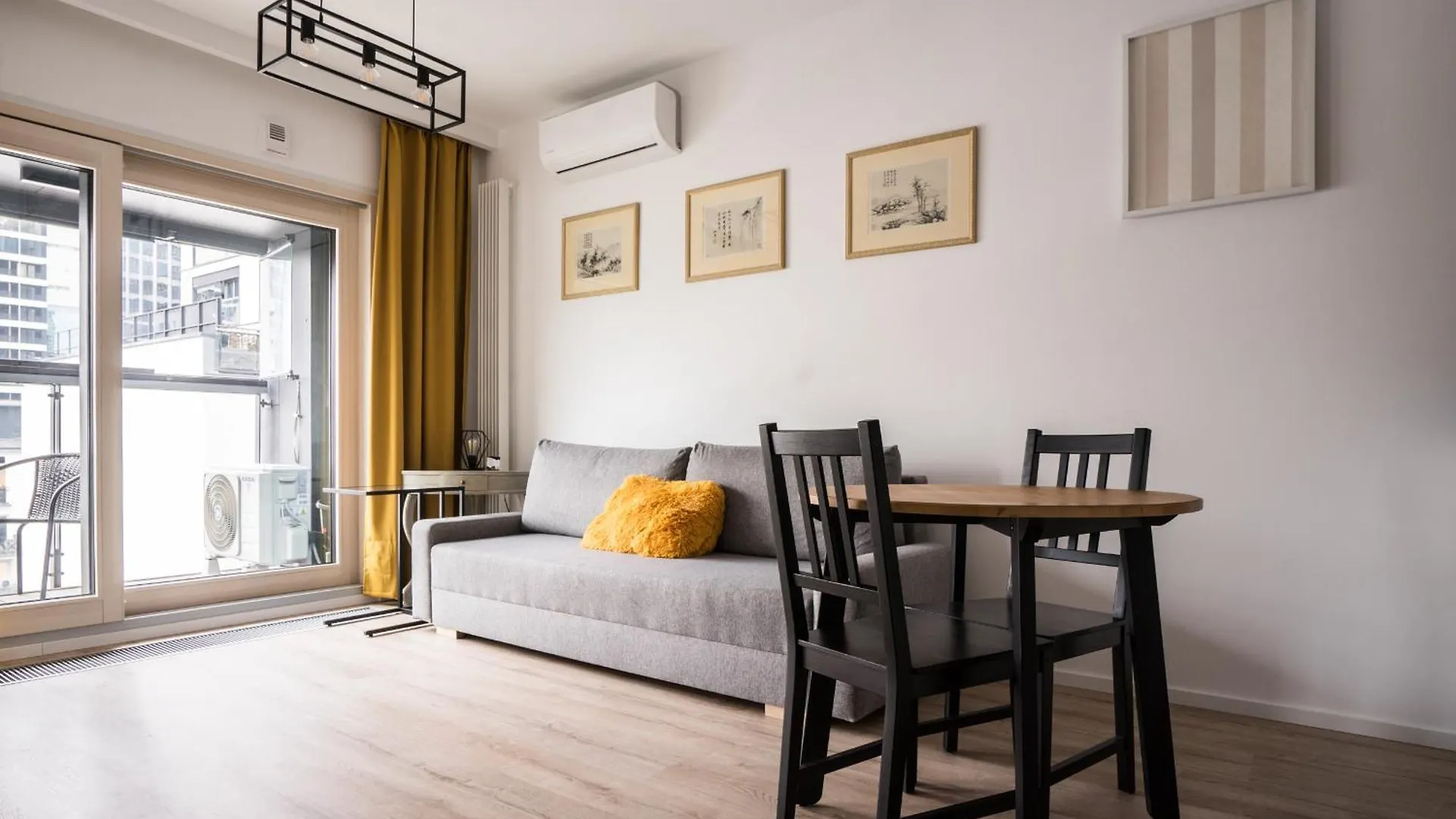 Vipwarsawapartments Cytryn Mennica Residence Apartment