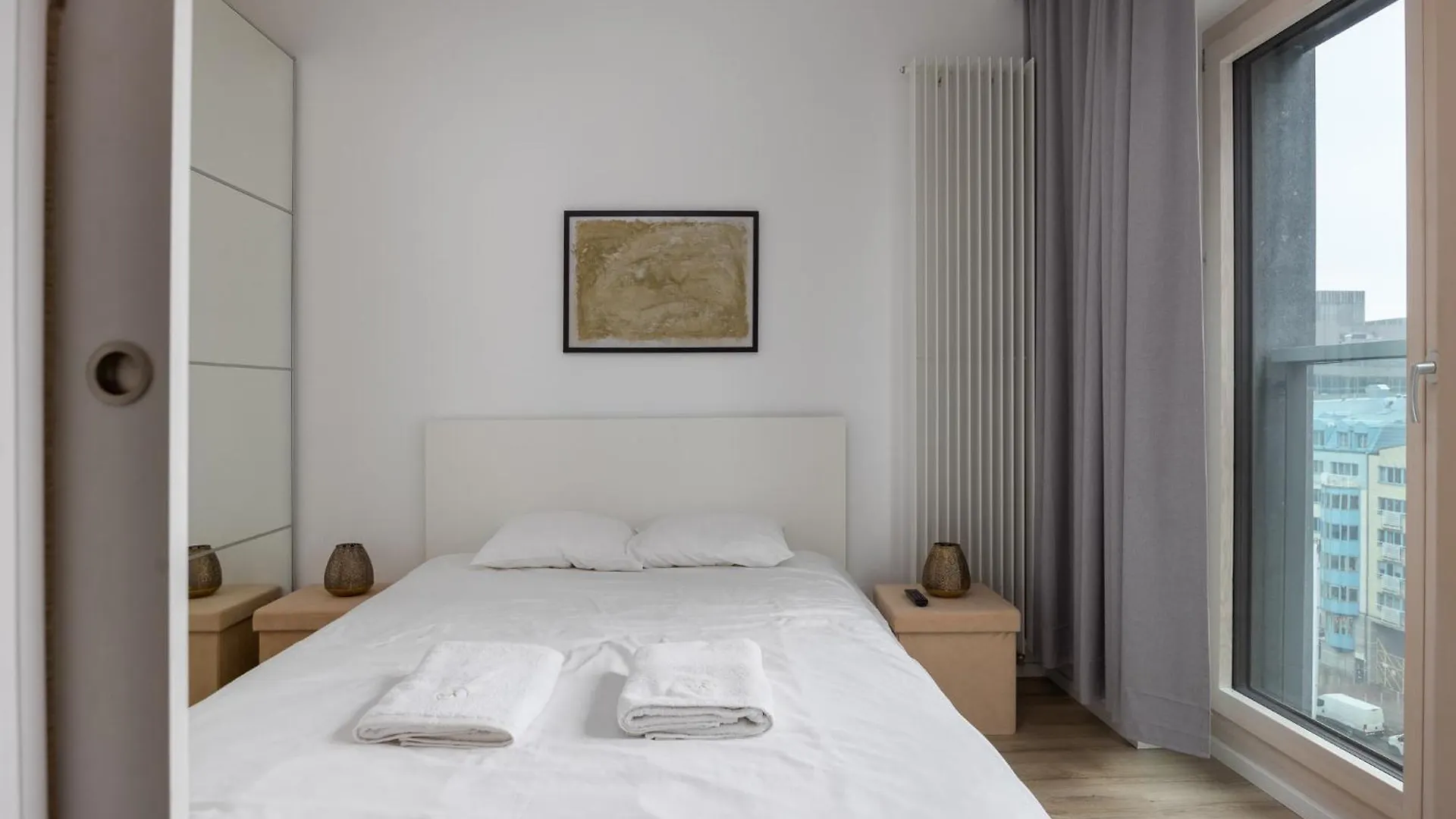 Vipwarsawapartments Cytryn Mennica Residence Apartment