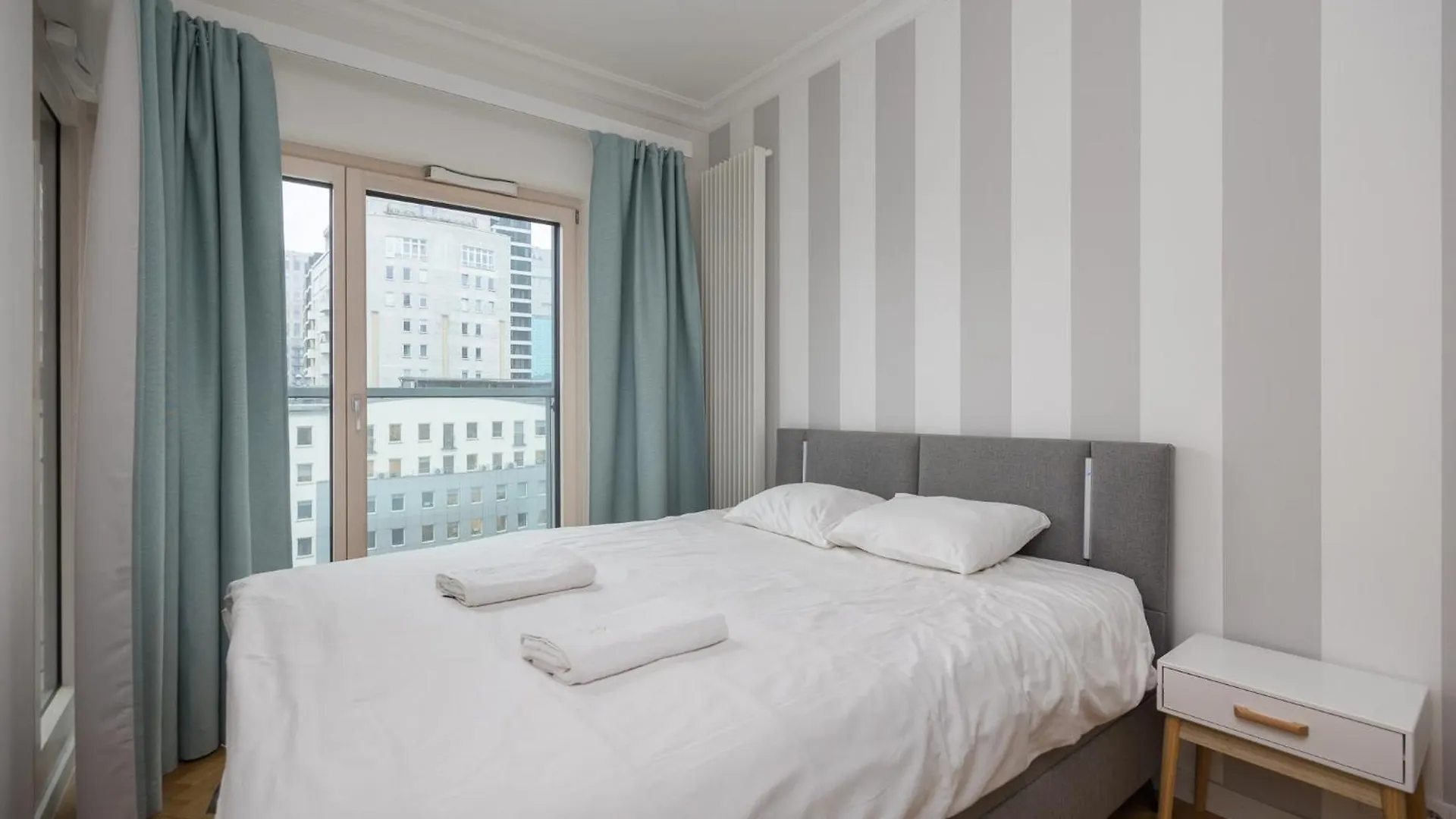 Vipwarsawapartments Cytryn Mennica Residence 0*, Warsaw